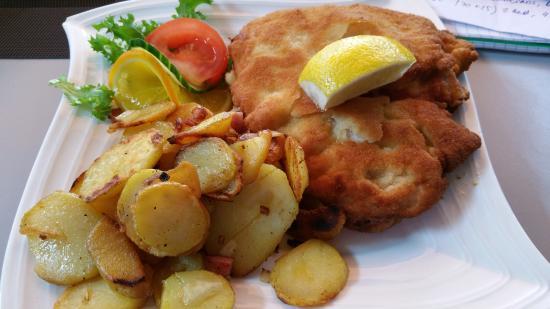 El Barril Restaurant